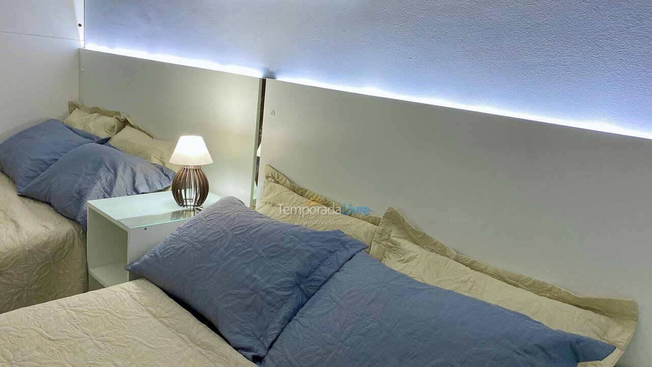 Apartamento para aluguel de temporada em Praia Grande (Aviação)