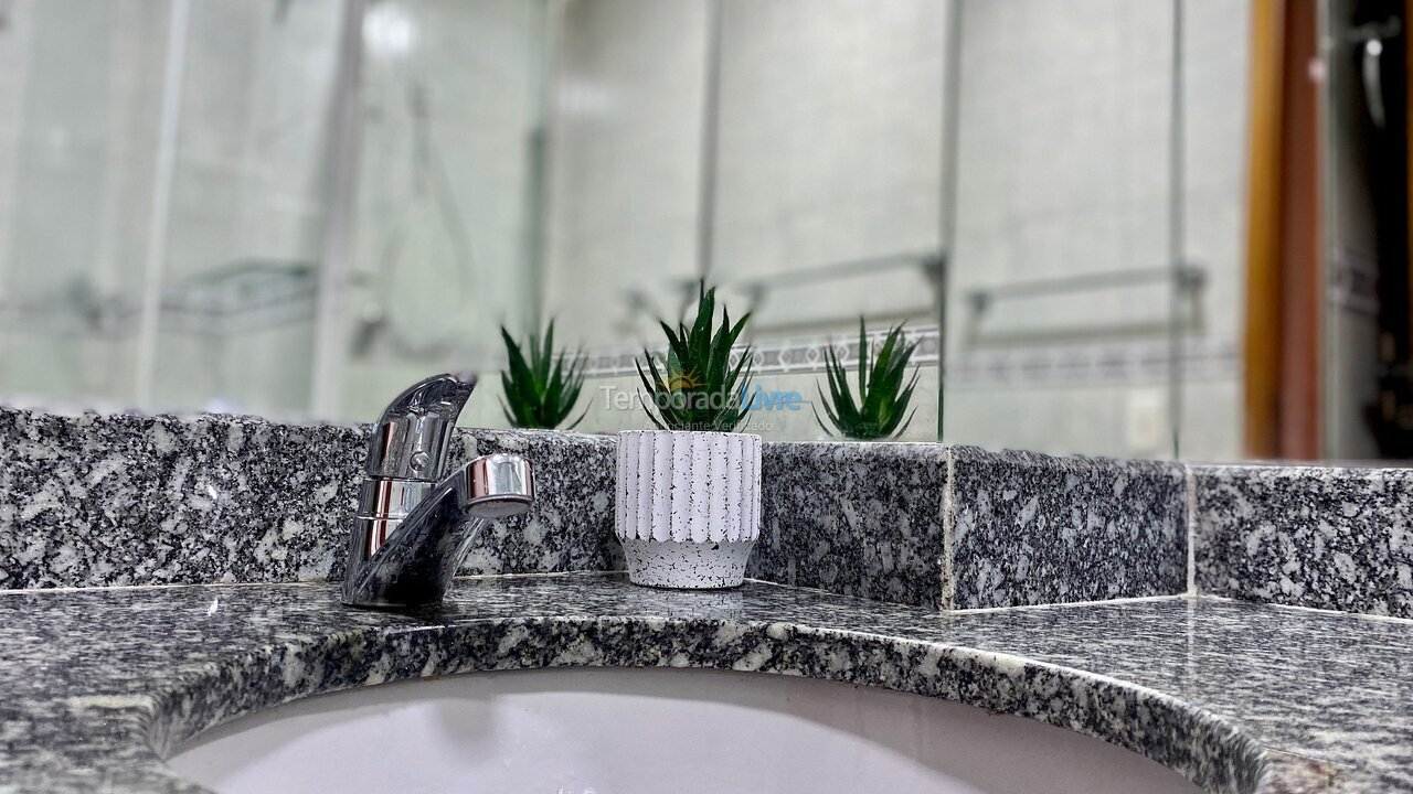 Apartamento para aluguel de temporada em Praia Grande (Aviação)