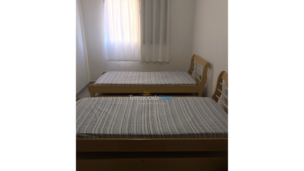 Apartment for vacation rental in Praia Grande (Vila Tupi)