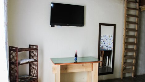 P004 - Casa com 3 dormitórios, churrasqueira e apenas 150m da praia