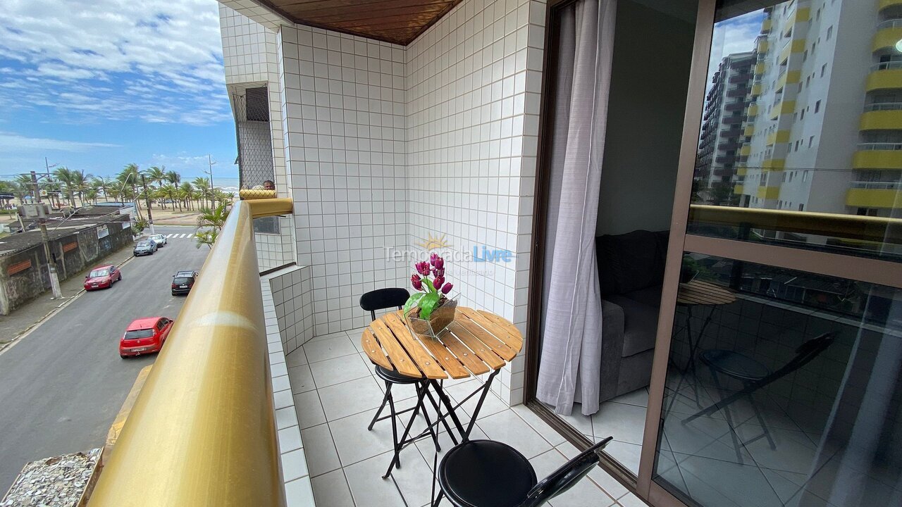 Apartamento para aluguel de temporada em Praia Grande (Vila Mirim)