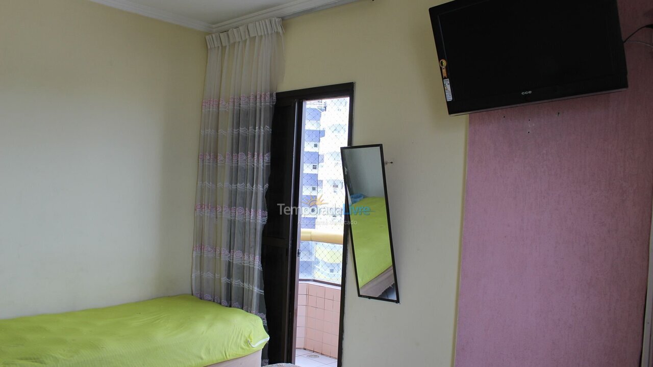 Apartamento para aluguel de temporada em Praia Grande (Vila Mirim)