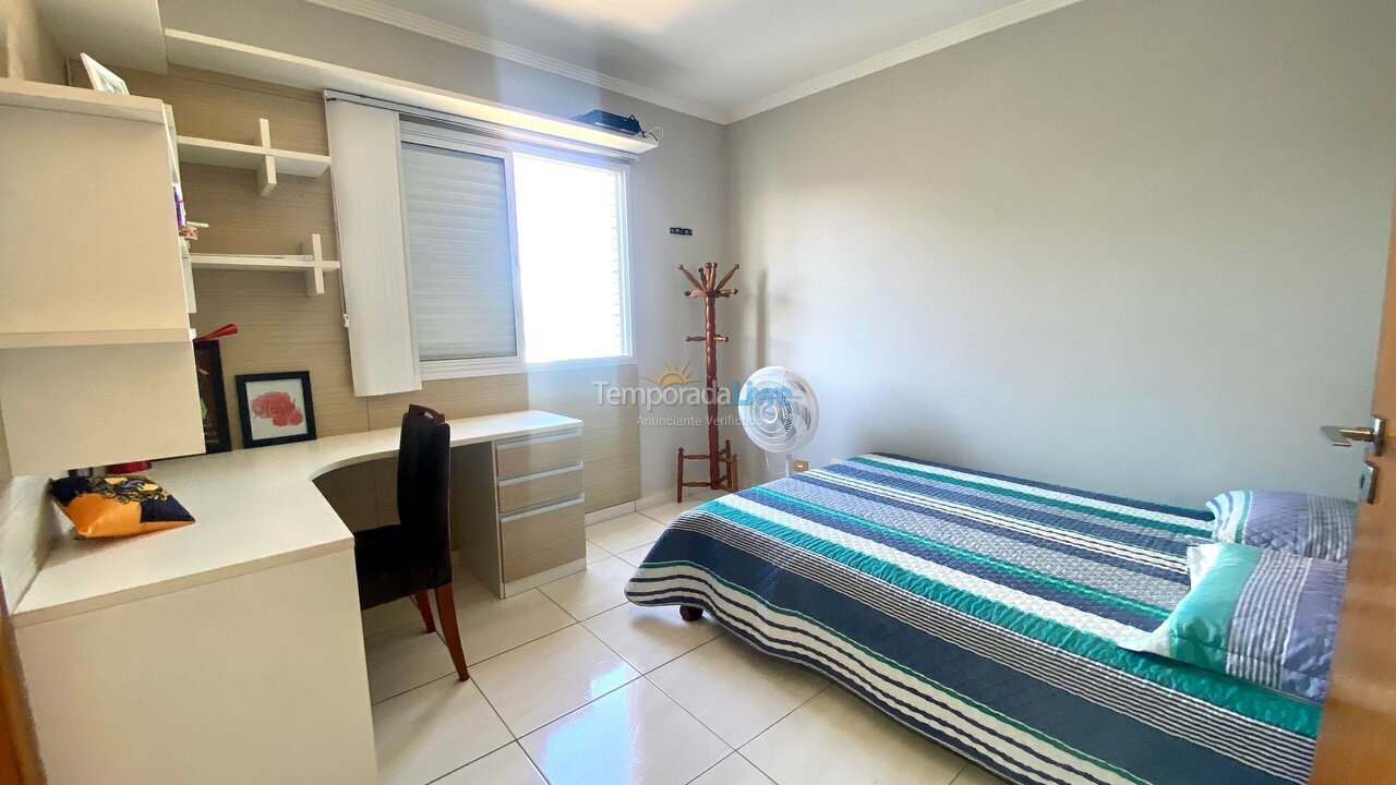Apartment for vacation rental in Praia Grande (Boqueirão)