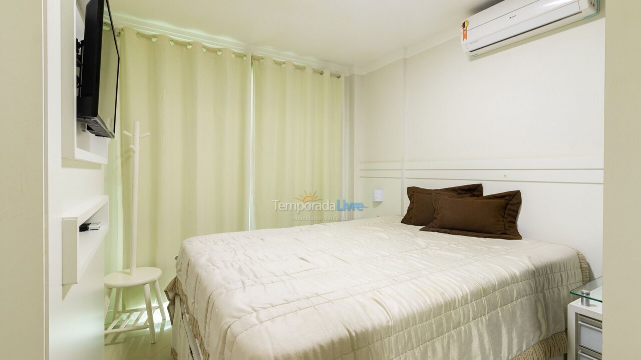 Apartment for vacation rental in Bombinhas (Praia de Bombas)