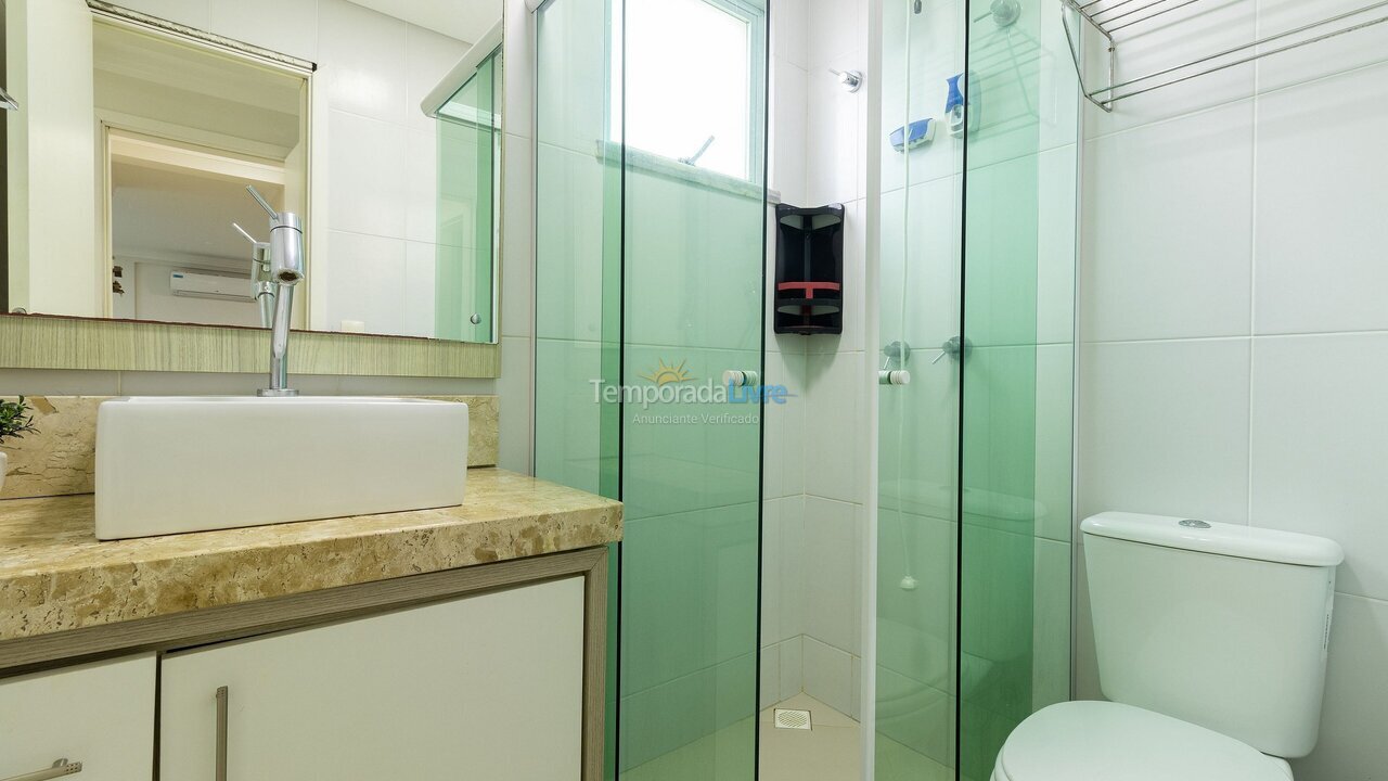 Apartment for vacation rental in Bombinhas (Praia de Bombas)