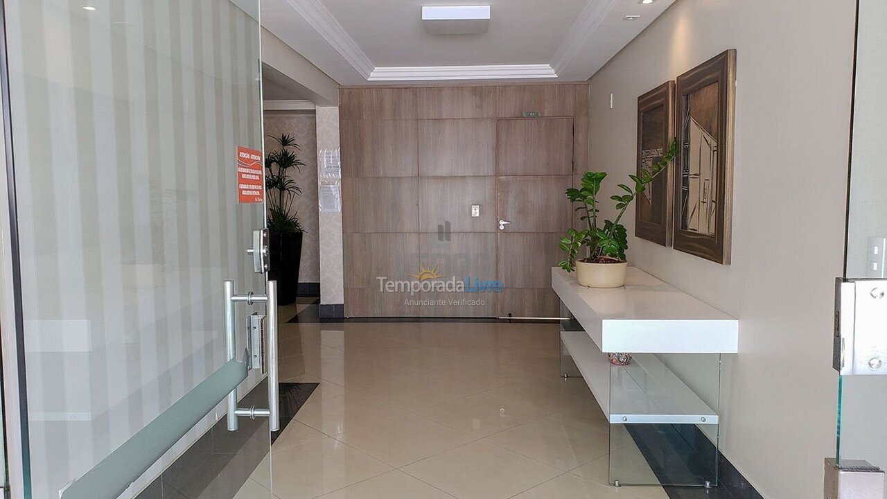 Apartment for vacation rental in Bombinhas (Praia de Bombas)