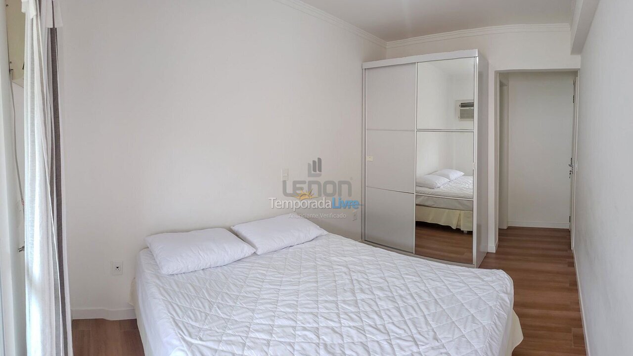 Apartamento para aluguel de temporada em Bombinhas (Praia de Bombas)