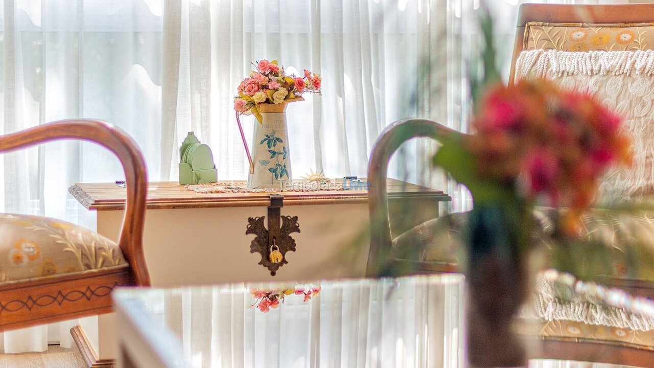 Granja para alquiler de vacaciones em Gramado (Floresta)