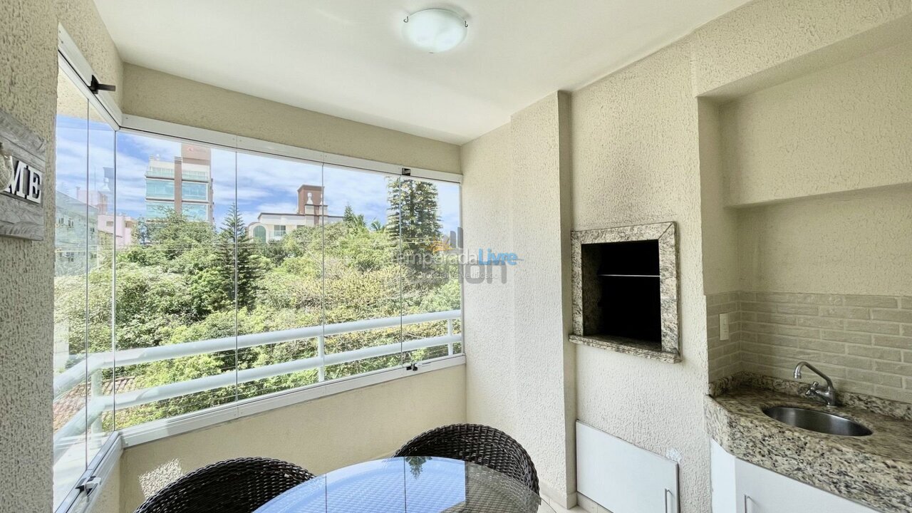 Apartment for vacation rental in Bombinhas (Praia de Bombas)