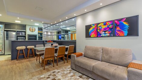 Apartment 5 minutes from Rua Coberta