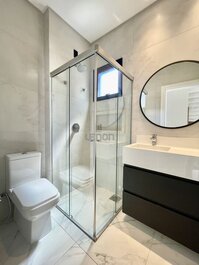 292 - Casa de lujo con piscina en Mariscal, 04 habitaciones, ideal para...