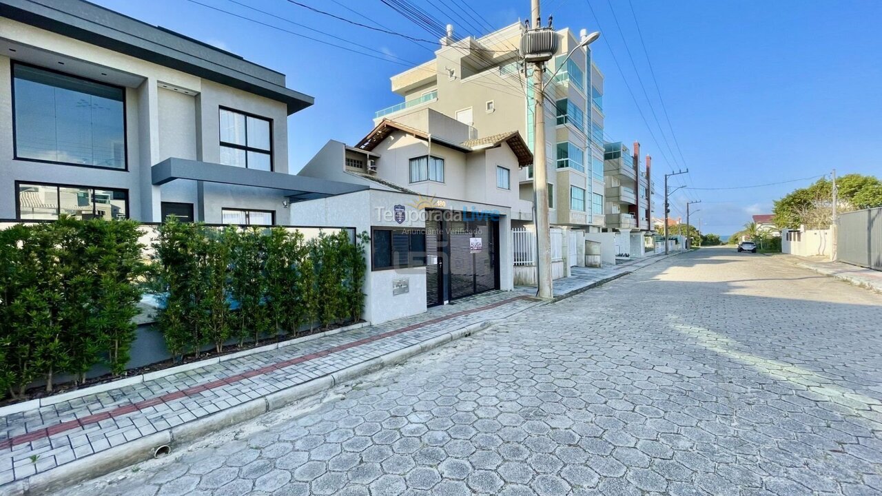 Casa para alquiler de vacaciones em Bombinhas (Canto Grande)