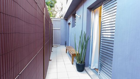 Cantinho com 2 Quartos na Praça Pôr do Sol