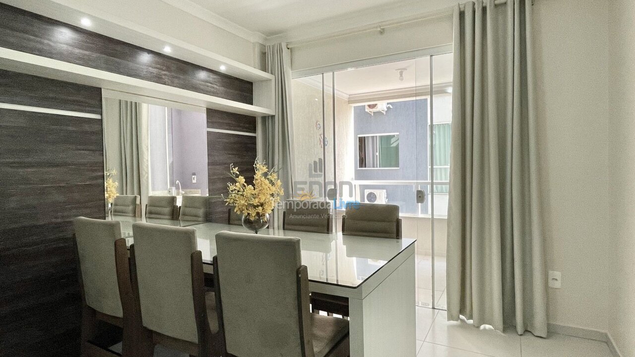 Apartamento para aluguel de temporada em Bombinhas (Praia de Bombas)