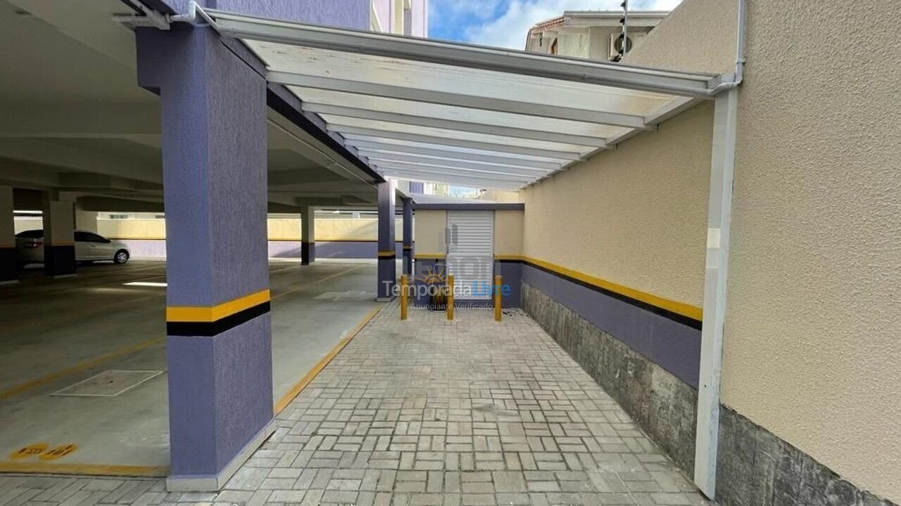 Apartamento para aluguel de temporada em Bombinhas (Praia de Bombas)