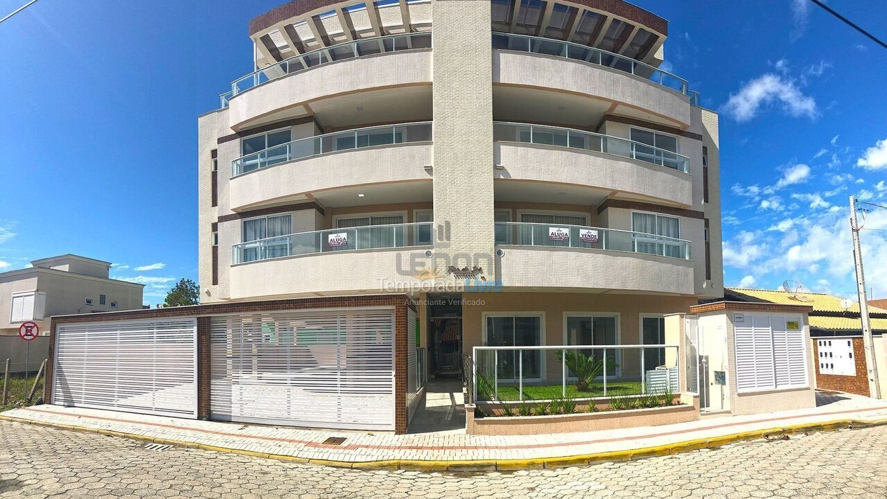 Apartamento para aluguel de temporada em Bombinhas (Canto Grande)