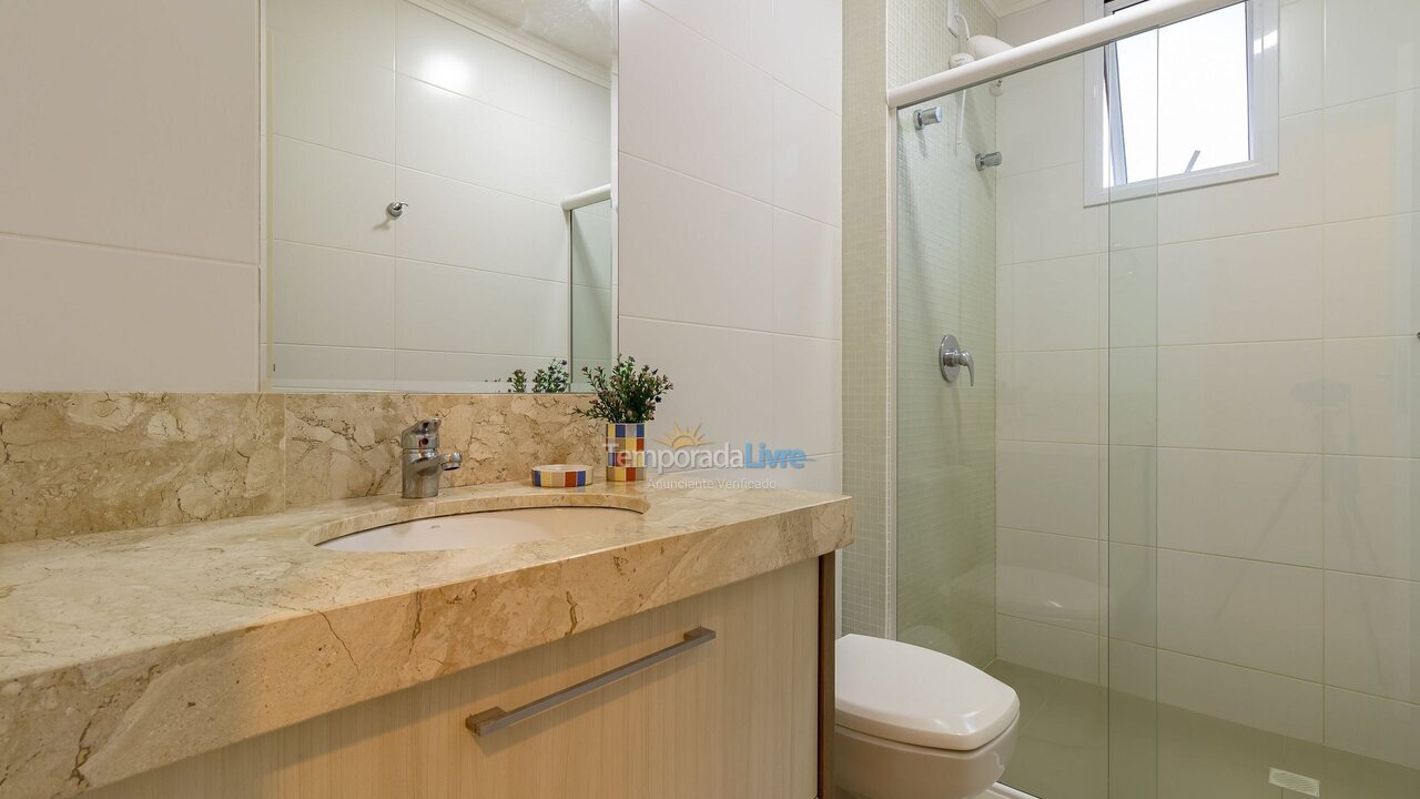 Apartamento para alquiler de vacaciones em Bombinhas (Praia de Quatro Ilhas)