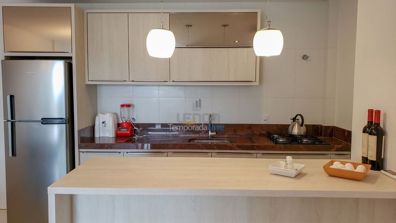 Apartment for vacation rental in Bombinhas (Praia de Bombas)