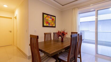 188 - Excelente apartamento de 03 habitaciones, a 100m de la playa de 04 Ilhas,...