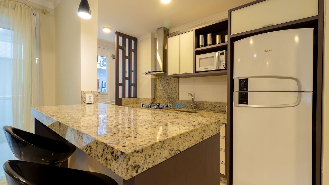 Apartamento para alquiler de vacaciones em Bombinhas (Praia de Quatro Ilhas)