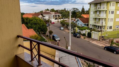 Apto 304 Aconchegante para Passeio ou Trabalho com Sacada