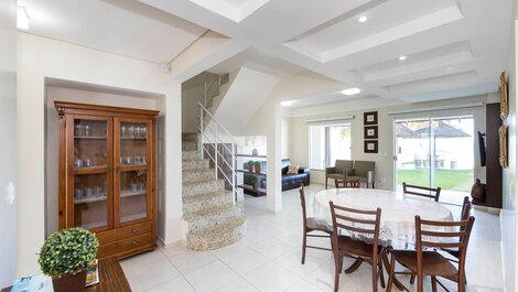 066A - Fabulosa Casa Frente ao Mar com 04 quartos, para até 10...