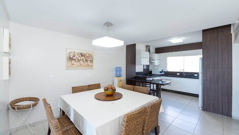 066A - Fabulosa Casa Frente ao Mar com 04 quartos, para até 10...