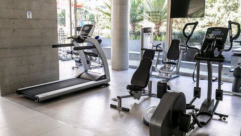 Ótima Localização, Aconchegante, Piscina, Academia