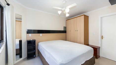 TRIPLEX WITH POOL FACING THE SEA 🏊🏻‍♂️🌊☀️ 04 ROOMS, 10 PEOPLE IN BOMBAS