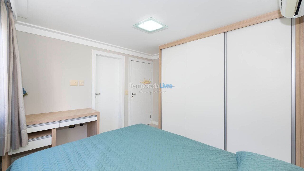 Apartamento para alquiler de vacaciones em Bombinhas (Praia de Bombas)