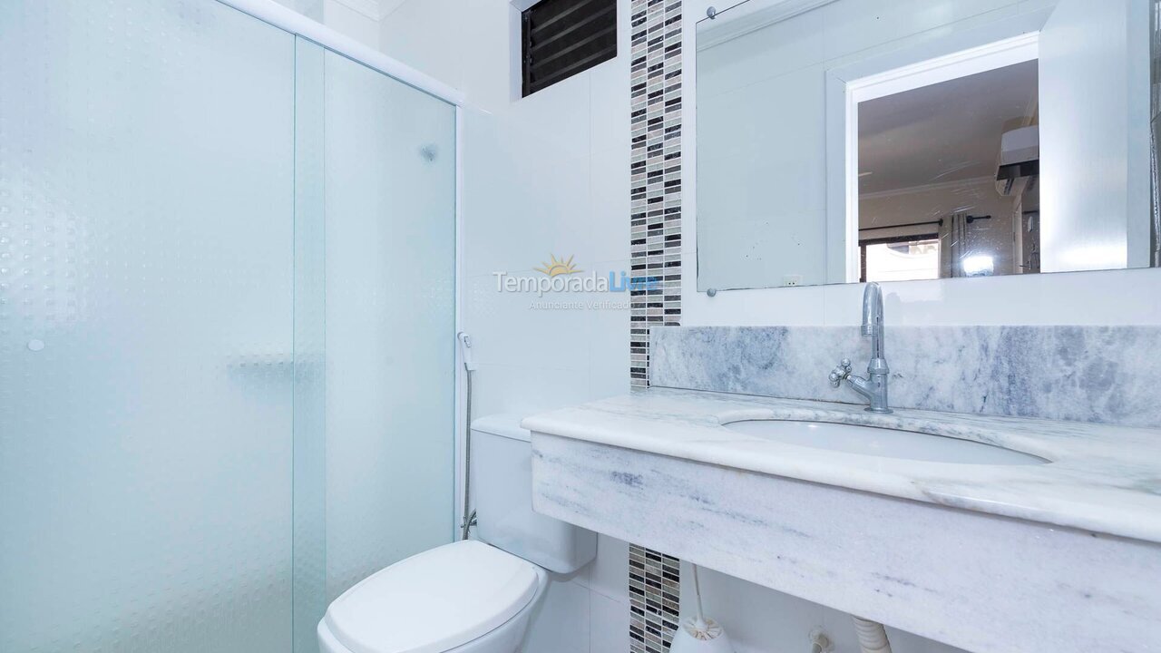 Apartment for vacation rental in Bombinhas (Praia de Bombas)