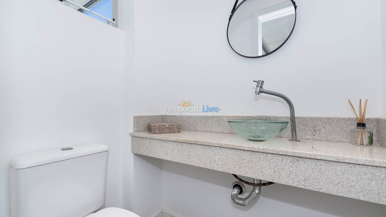 Apartamento para alquiler de vacaciones em Bombinhas (Praia de Bombas)