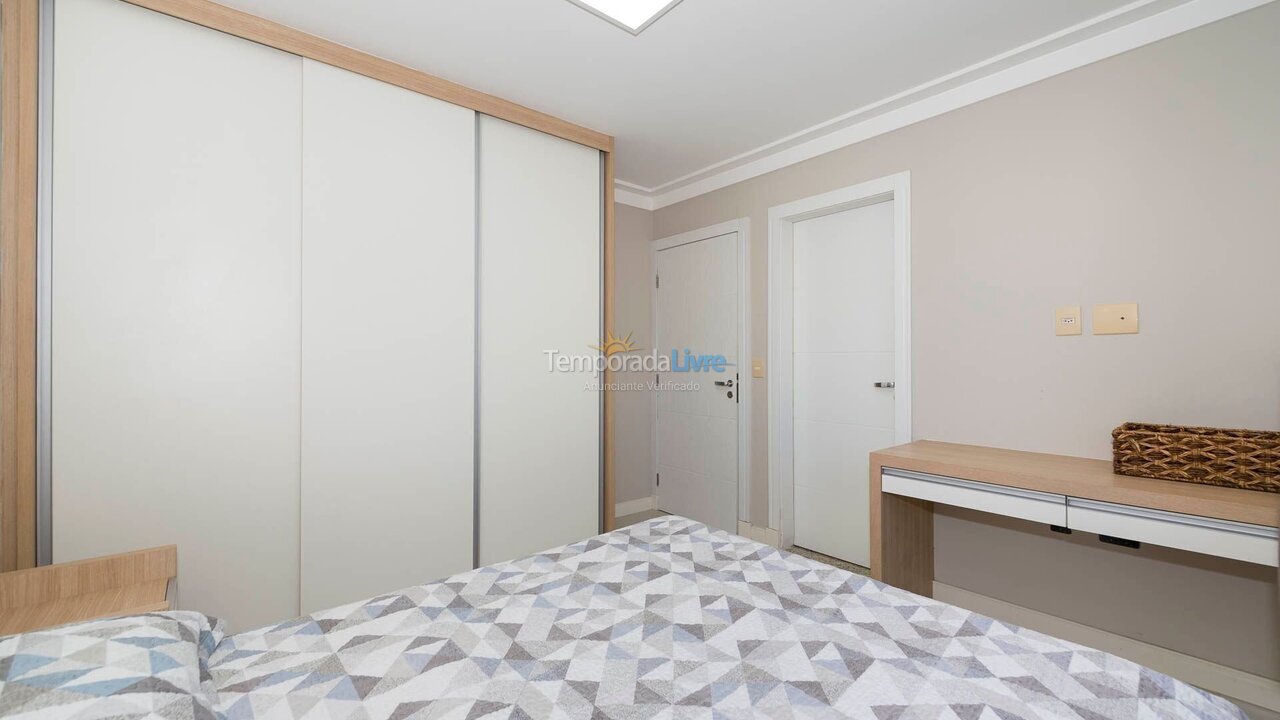 Apartamento para alquiler de vacaciones em Bombinhas (Praia de Bombas)