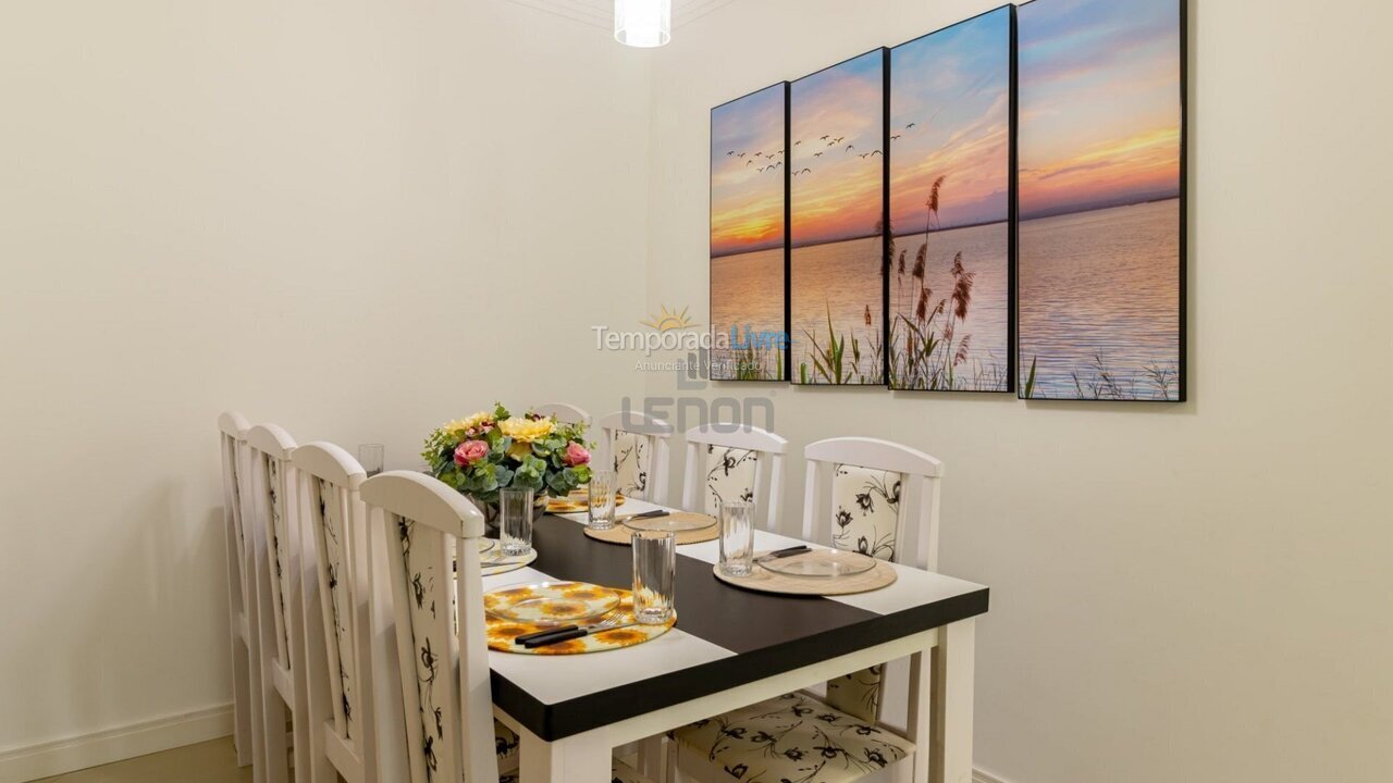 Apartamento para alquiler de vacaciones em Bombinhas (Praia de Bombas)