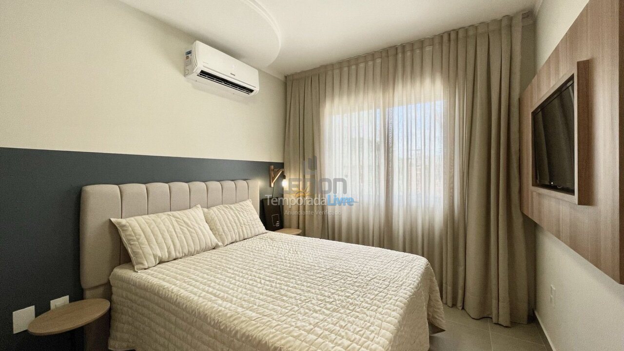 Apartamento para aluguel de temporada em Bombinhas (Praia de Bombas)