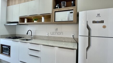 204 - Lindo apto em Bombas com 02 dormitórios