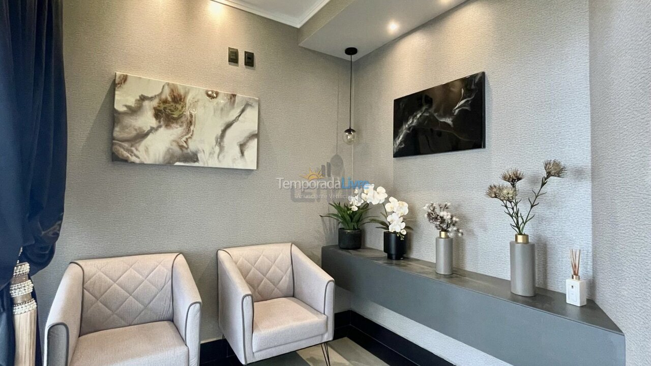 Apartamento para aluguel de temporada em Bombinhas (Praia de Bombas)