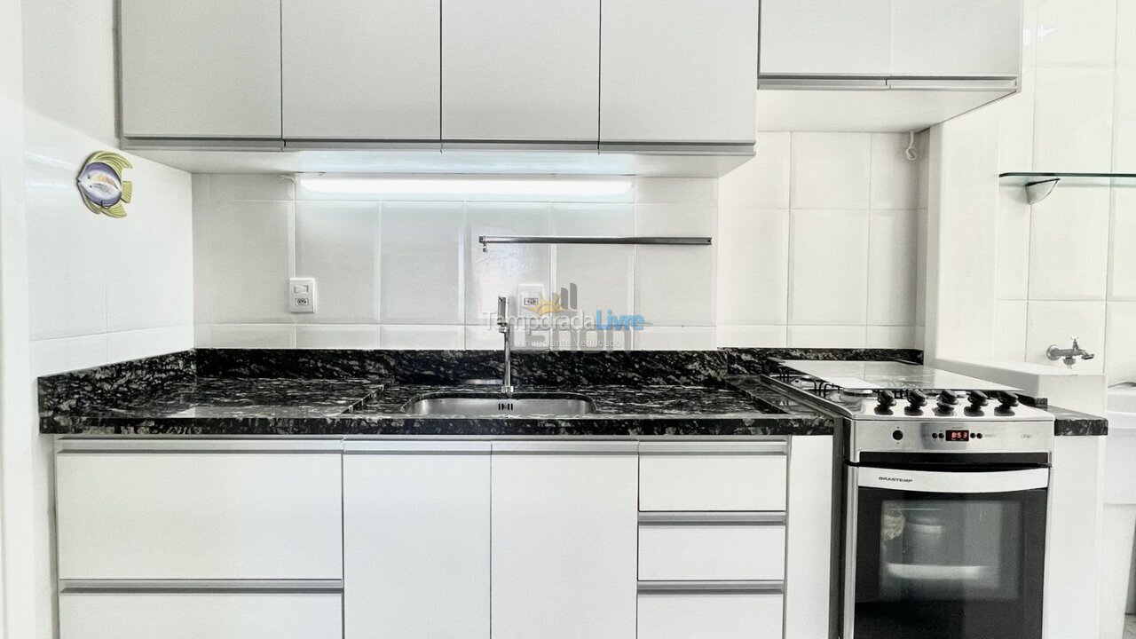 Apartamento para aluguel de temporada em Bombinhas (Praia de Bombas)