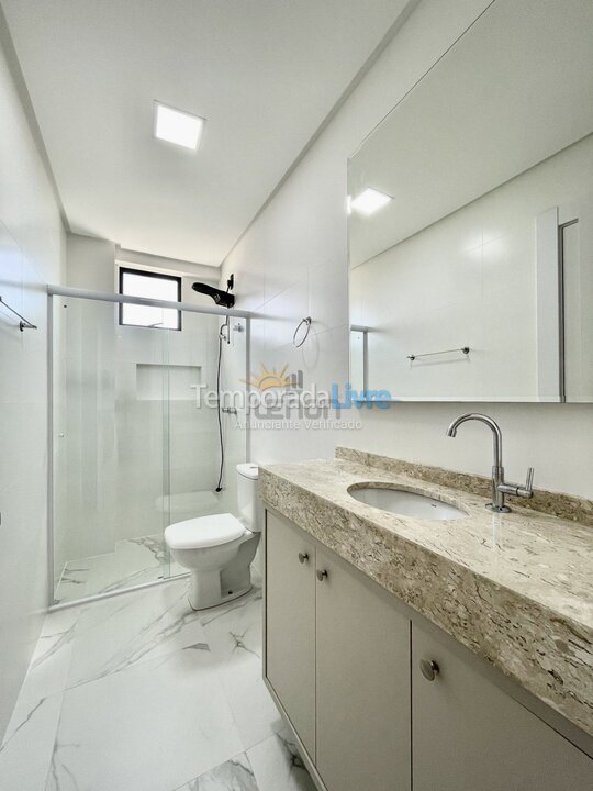 Apartamento para aluguel de temporada em Bombinhas (Praia de Bombas)