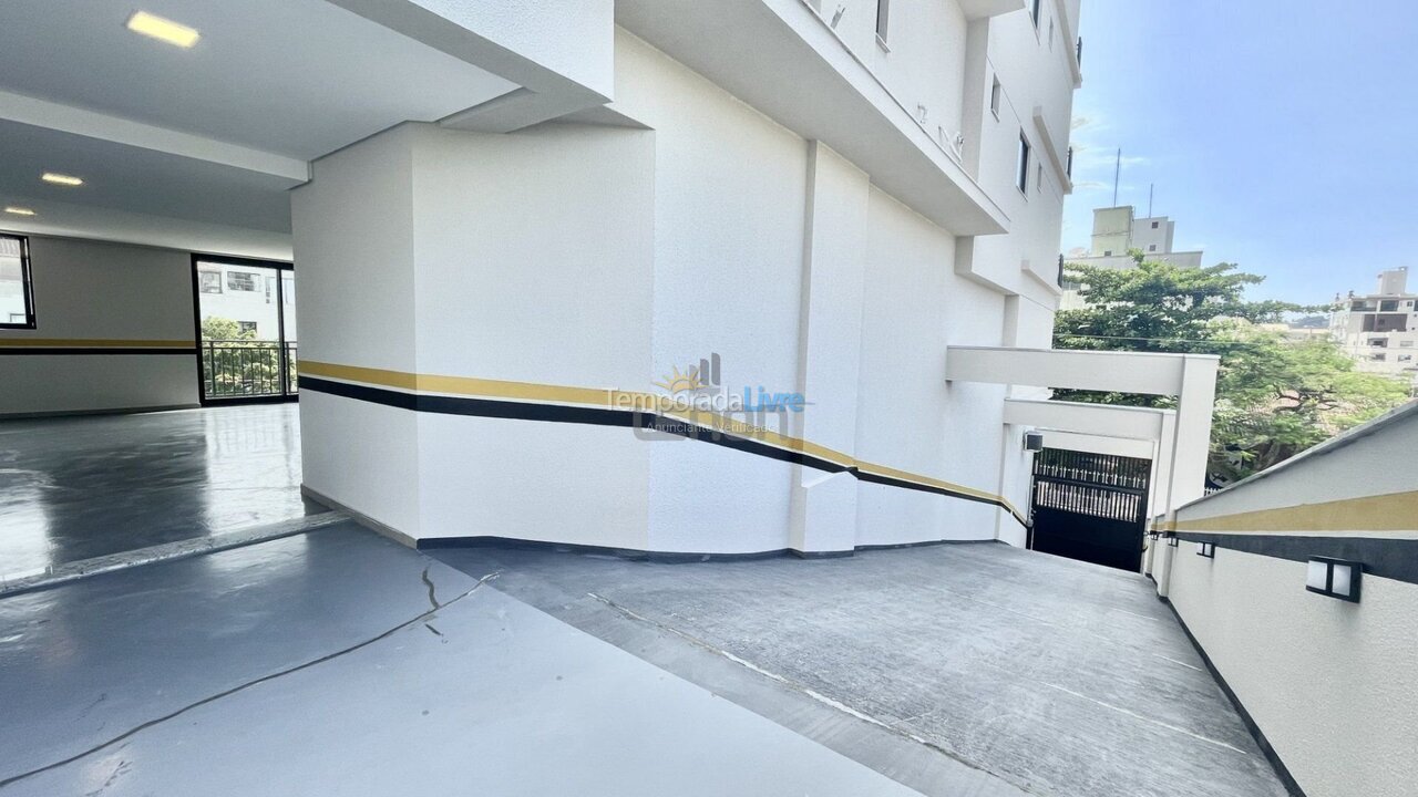 Apartamento para aluguel de temporada em Bombinhas (Praia de Bombas)