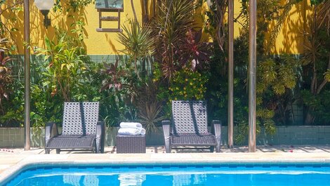 Casa com Piscina na Praia do Iguape by Carpediem