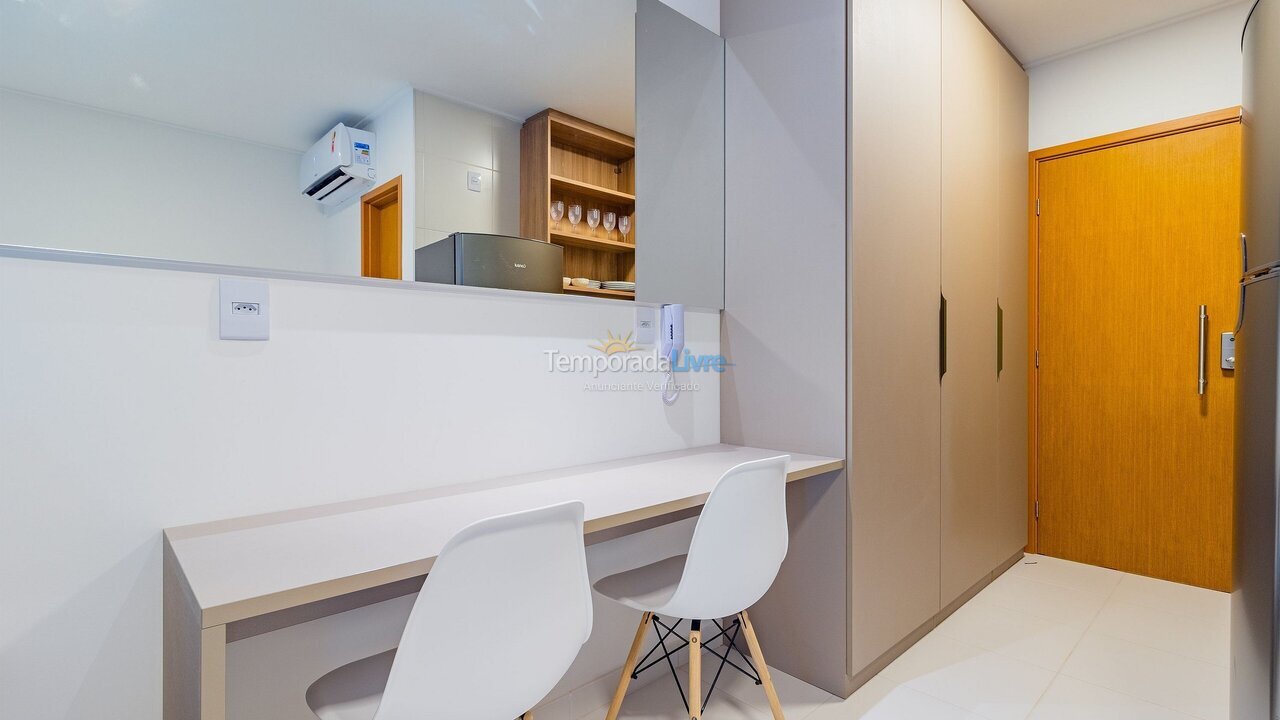 Apartamento para aluguel de temporada em Ipojuca (Praia de Muro Alto)