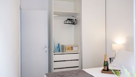 Avenida Paulista, Hospitals BP, Oswaldo Cruz, Paulistano and others