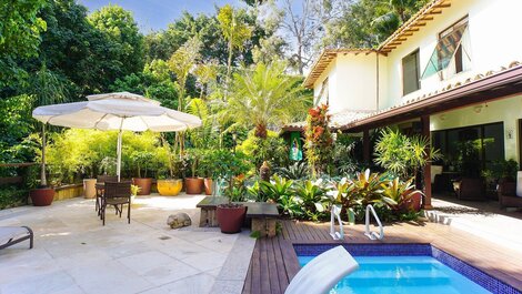 LB - RJ706 Casa Itanhangá 04 Suítes Aluguel de Temporada