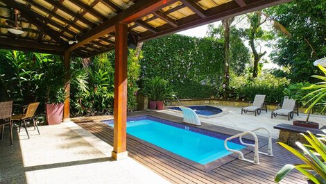 LB - RJ706 Casa Itanhangá 04 Suítes Aluguel de Temporada