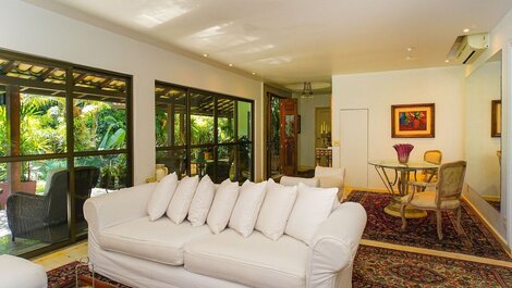 LB - RJ706 Casa Itanhangá 04 Suítes Aluguel de Temporada