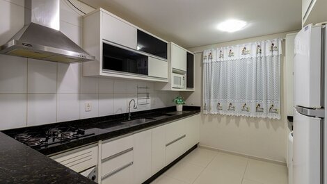 113 - Excellent apt 03 bedrooms in Praia de Bombas