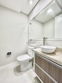 180 - Beautiful apartment with 02 suites in Mariscal