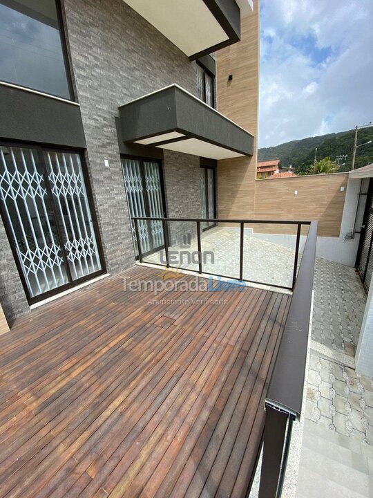 Apartment for vacation rental in Bombinhas (Mariscal)