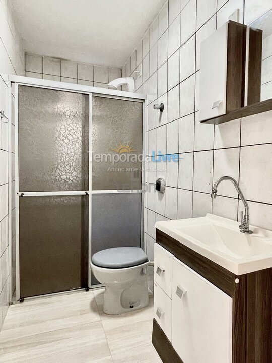 Apartamento para aluguel de temporada em Bombinhas (Praia de Bombas)